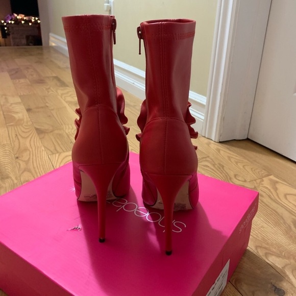 COPY - COPY - Red booties - Picture 3 of 3